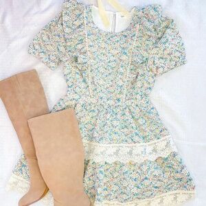 Floral Dress with Lace Details